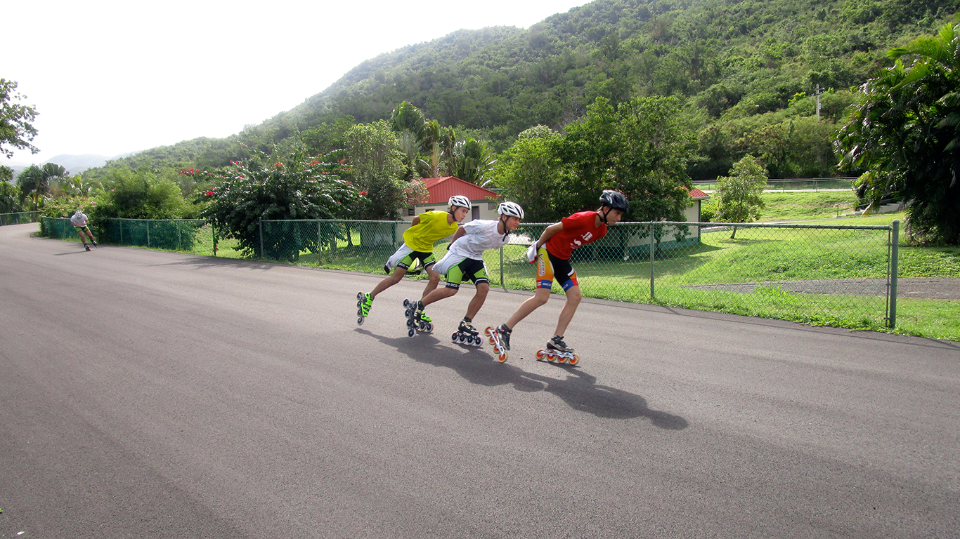 atletas-en-el-patinodromo